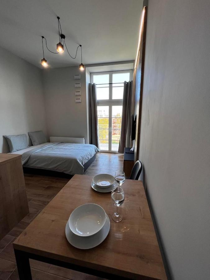 Property Apart - Plac Jana Pawla II Centrum Wroclaw Exterior photo